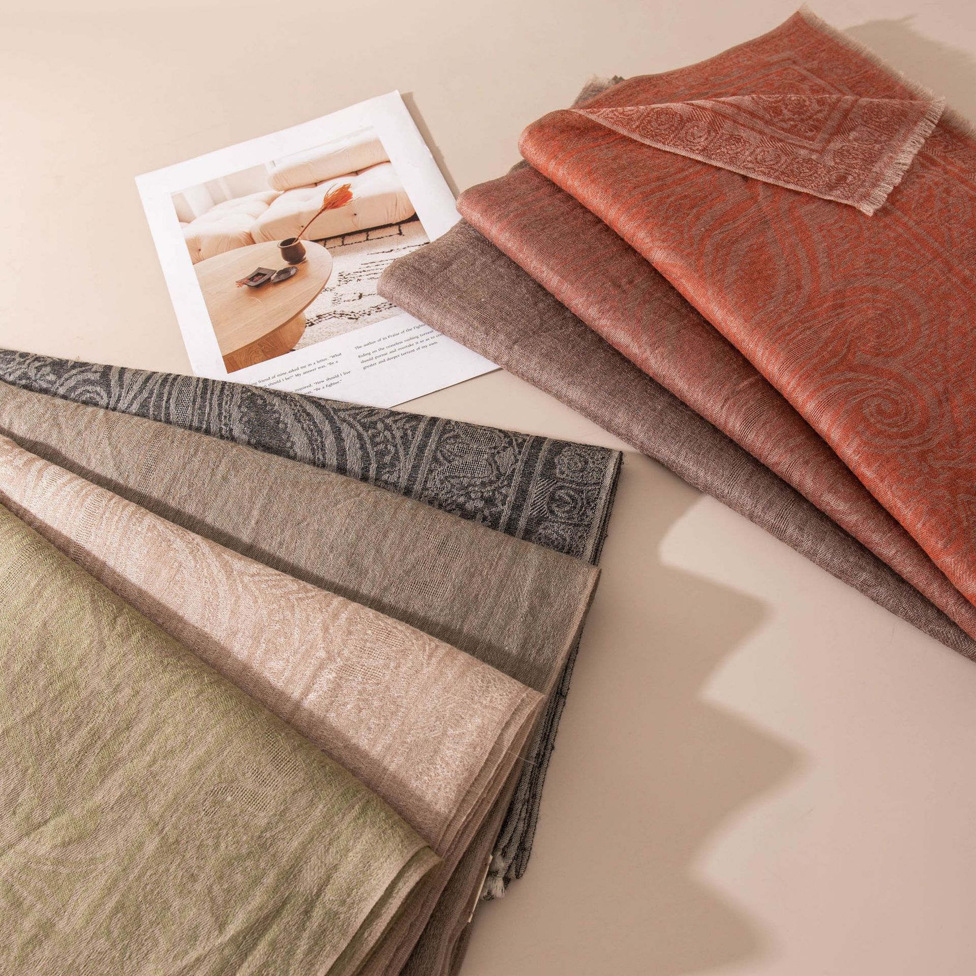 The Cashmere Paisley Jacquard Wrap Scarf - Image 4
