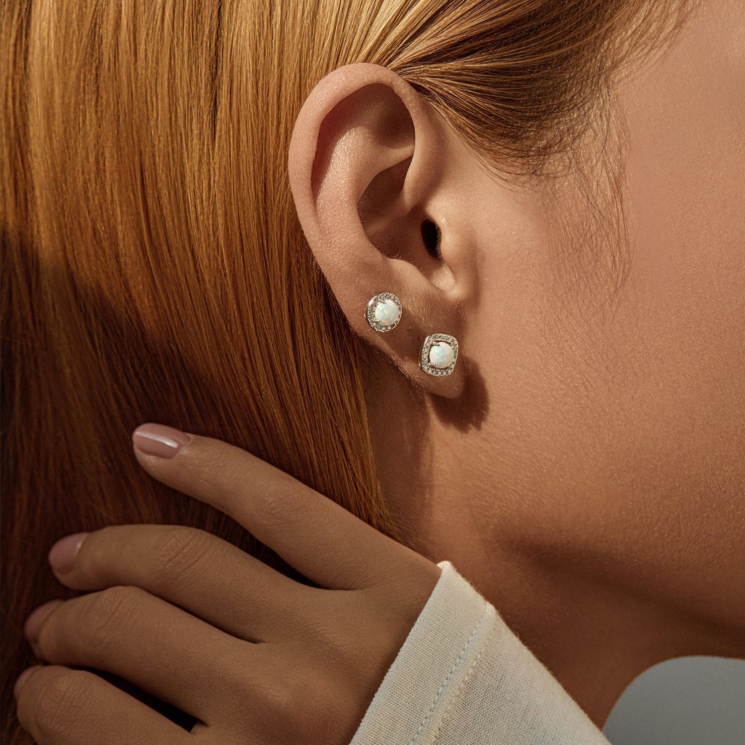 The S925 Sterling Silver Synthetic Opal Stud Earrings - Image 4
