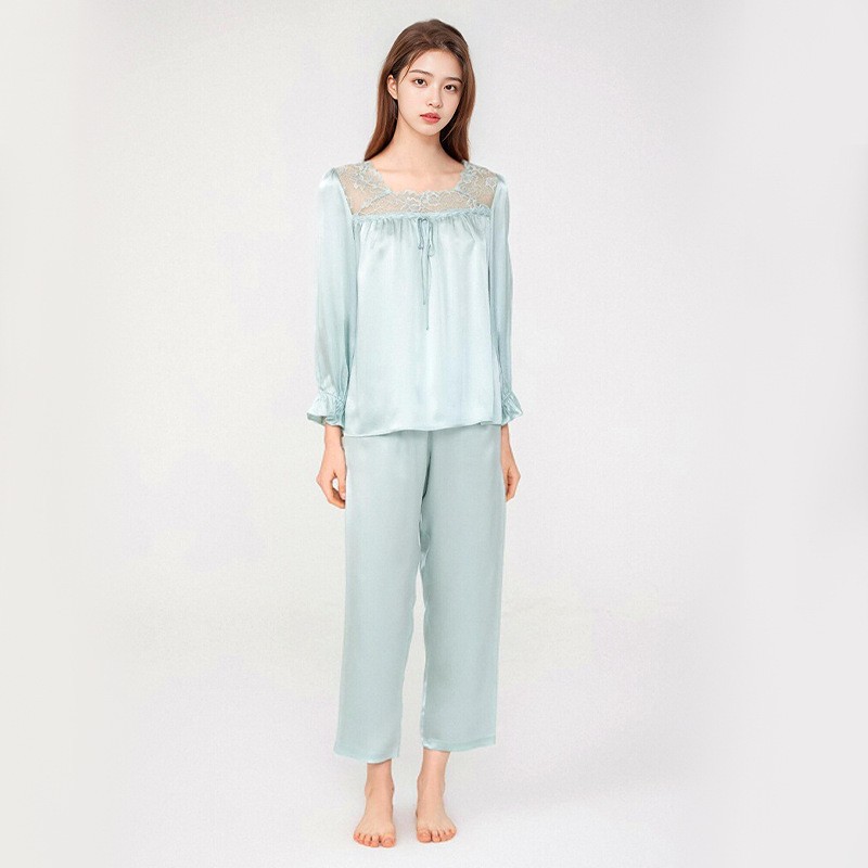The 100% Mulberry Silk Square Neck Long Sleeve Pajama Set - Image 3
