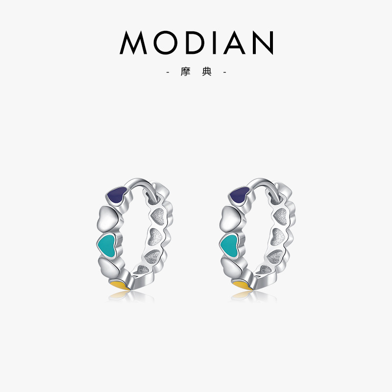 The S925 Sterling Silver Rainbow Resin Heart Ear Cuff