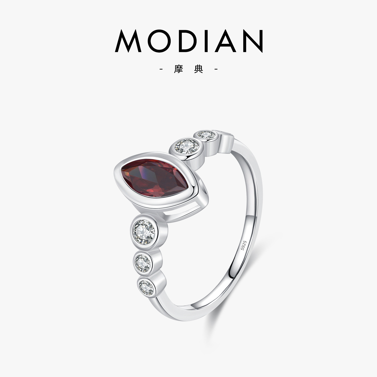The Vintage Rhinestone S925 Sterling Silver Ring
