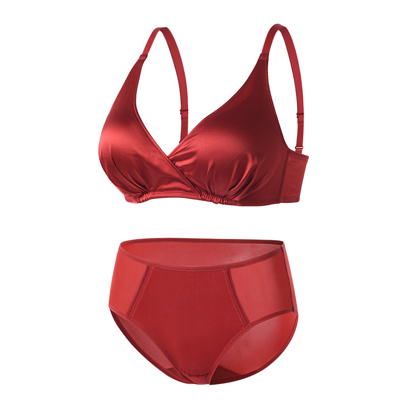 The Mulberry Silk Wire-Free Push-Up Bra Set - Image 5