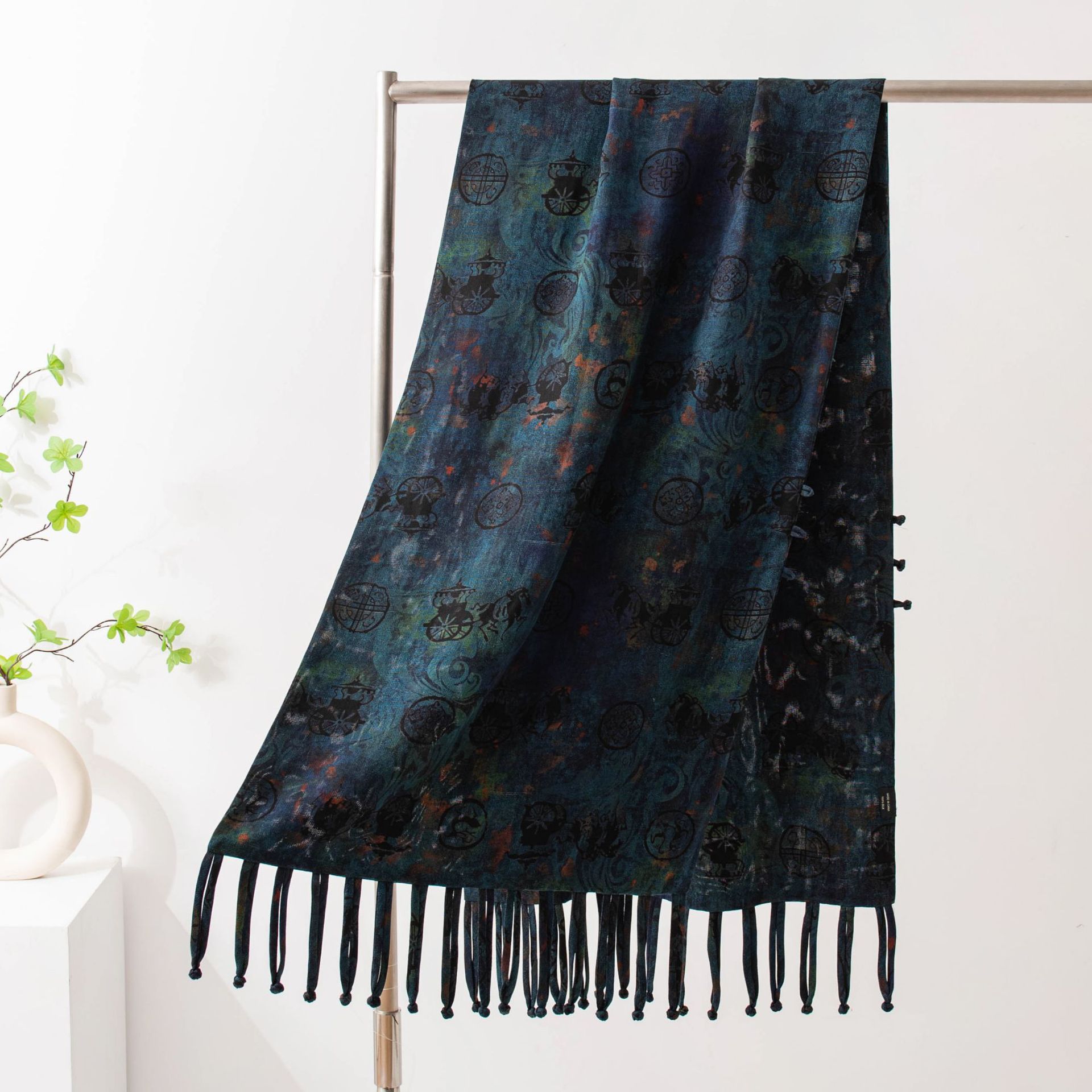 -1 Xiangyun Silk - Double Layer Copper Coin Carriage