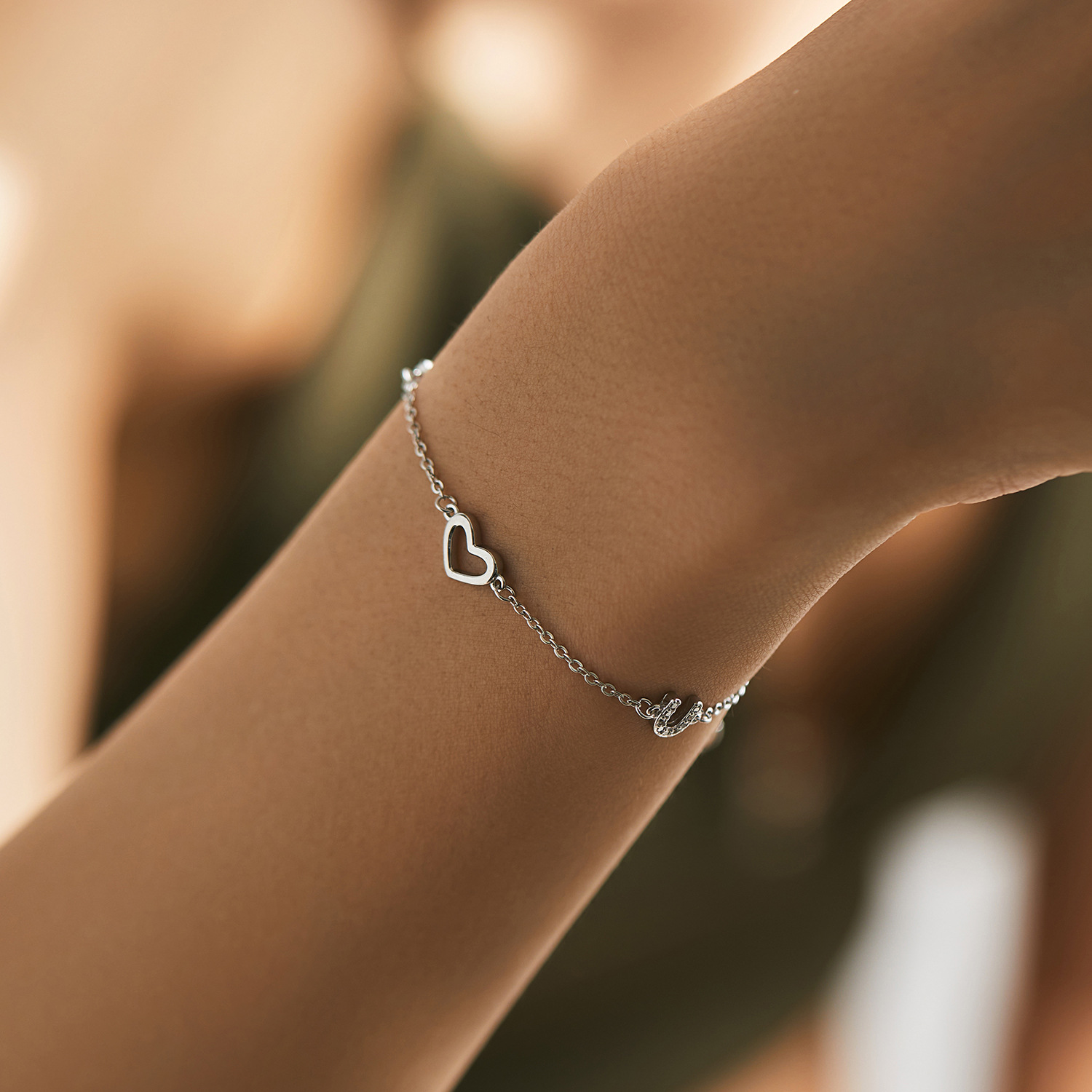The S925 Sterling Silver Letter Heart Bracelet - Image 2