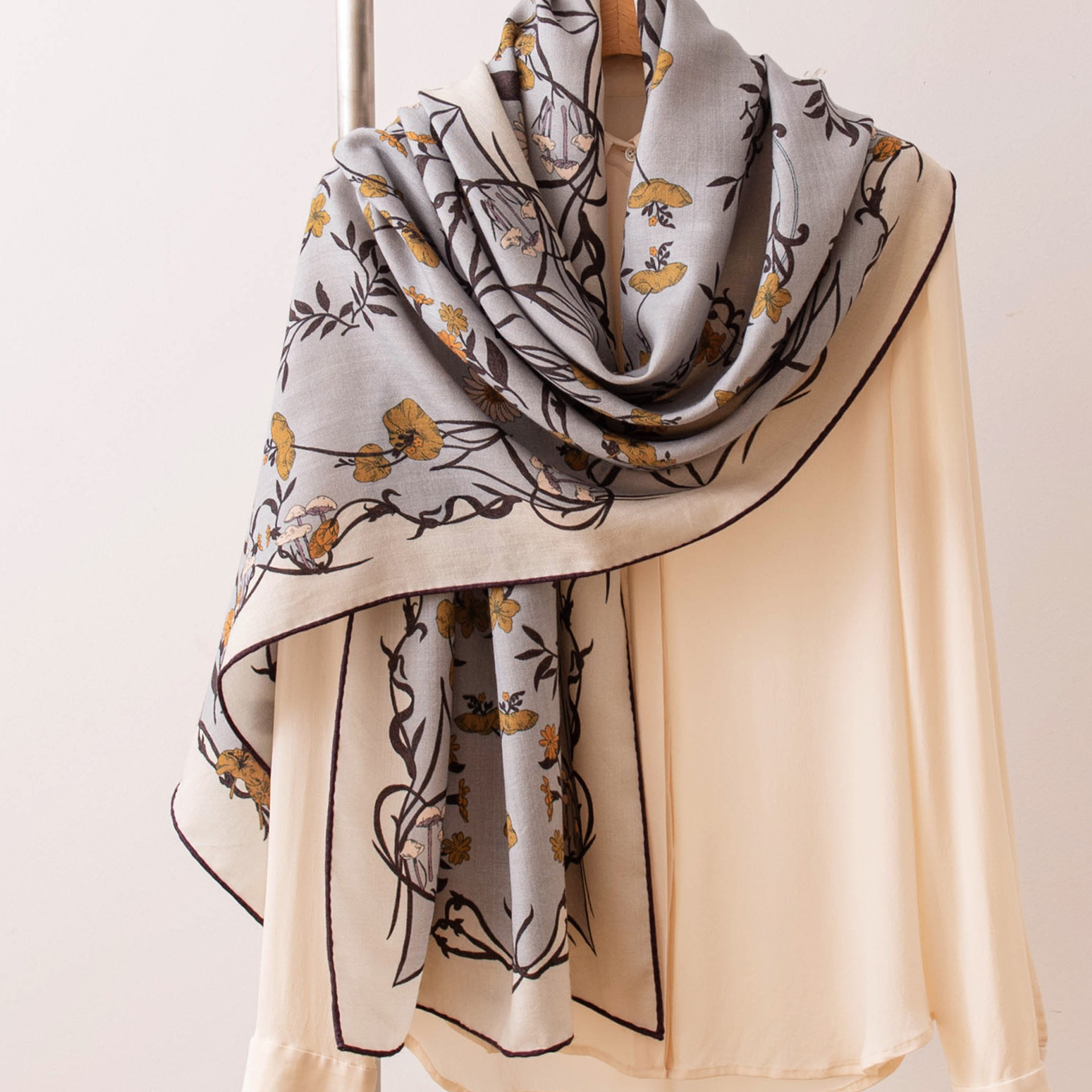 The Double-Sided Silk Wool Shawl with Gift Box
