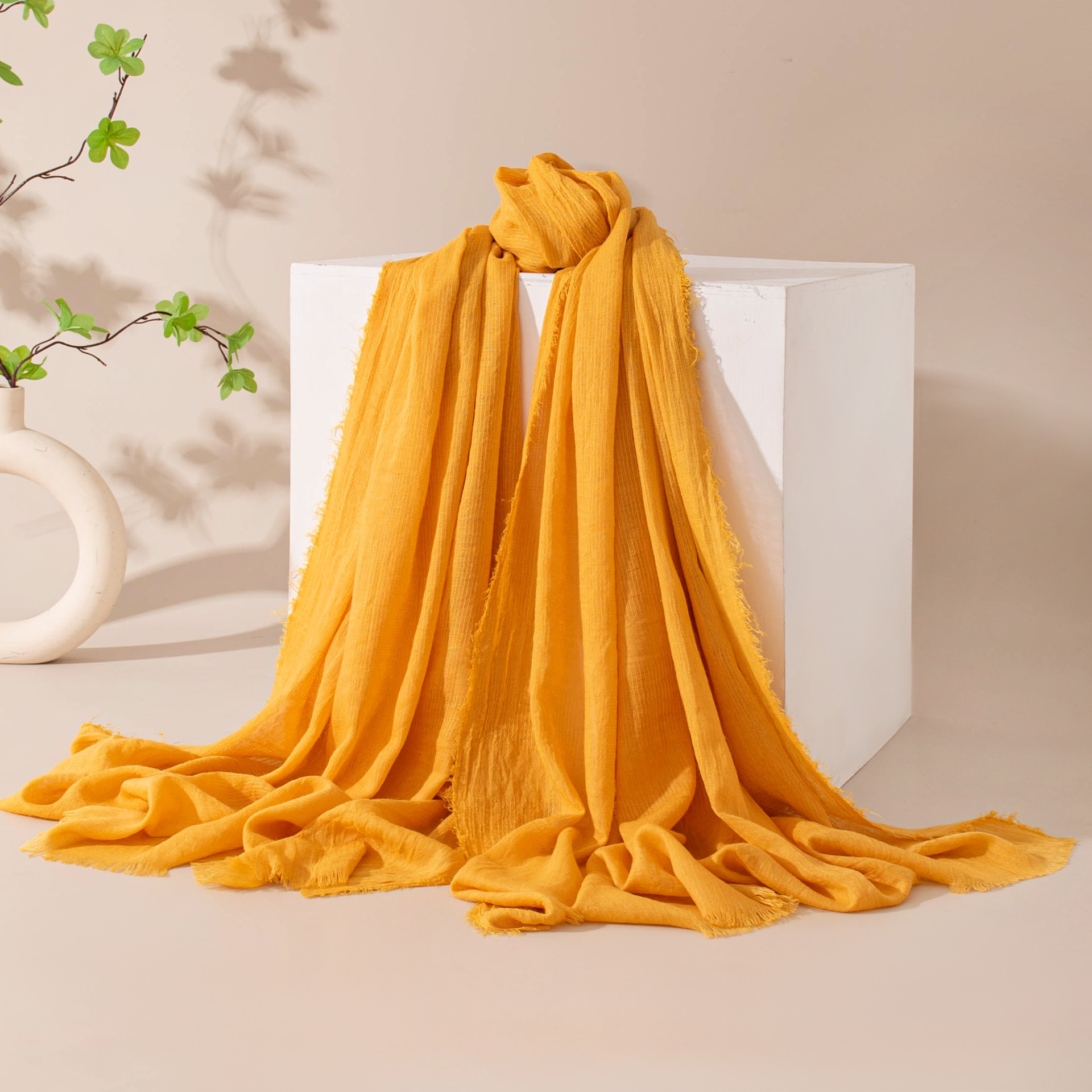 FH25-6083-11 Bright Turmeric