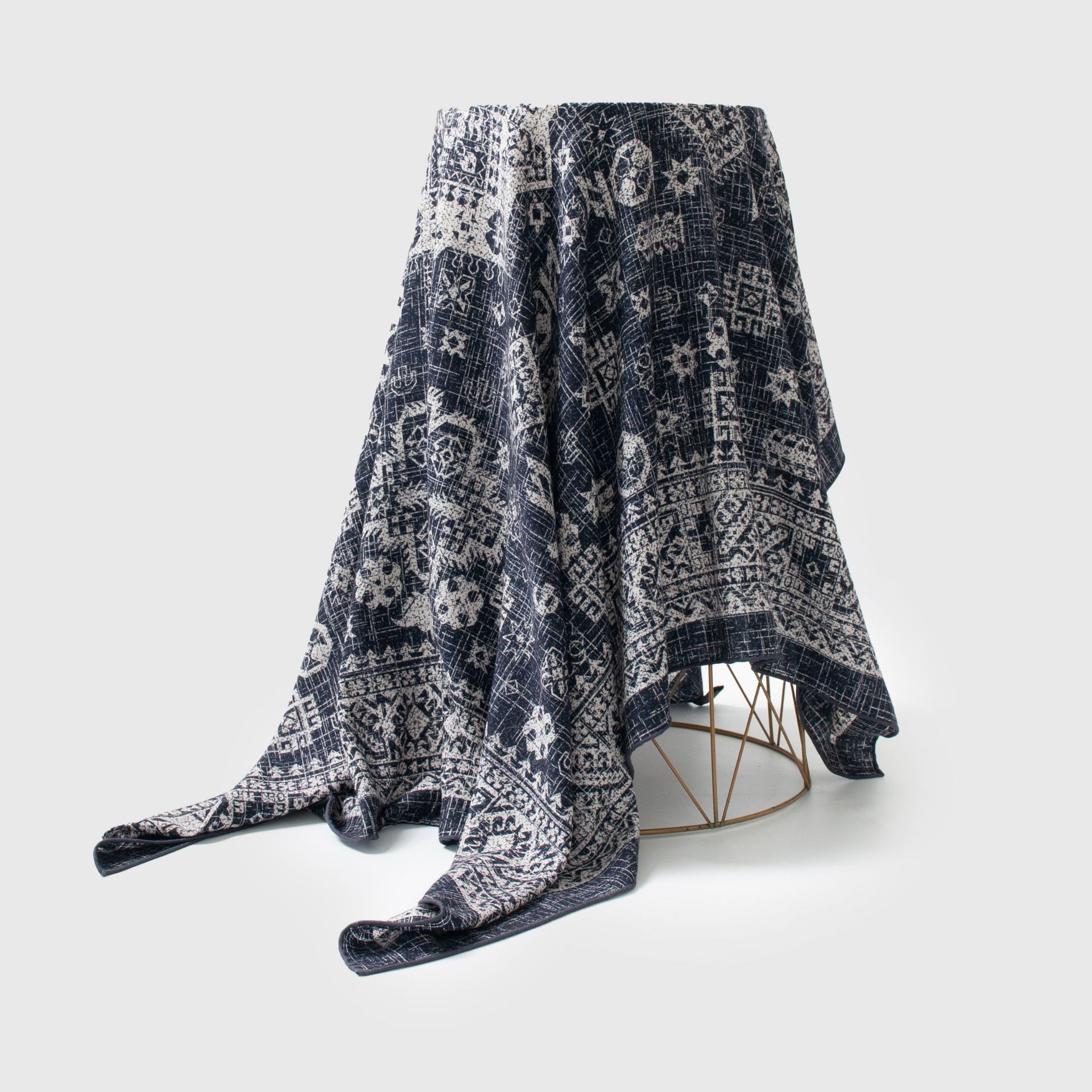 FHZ25-9991-2 Hand Rolled - Double Sided Mystic Pattern Gray