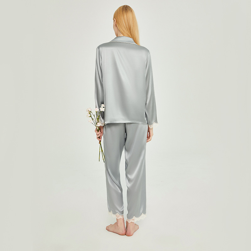The 100% Mulberry Silk Long Sleeve Pajama Set - Image 4