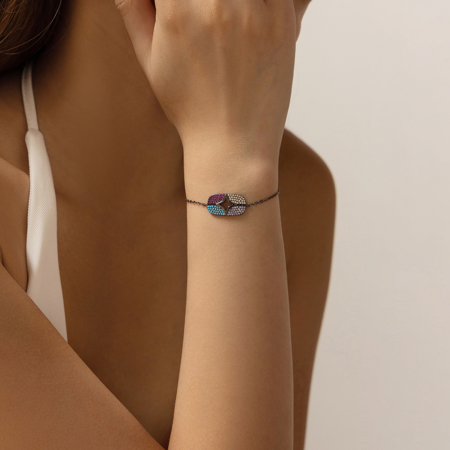 The Sterling Silver Black Gold Star Bracelet - Image 2