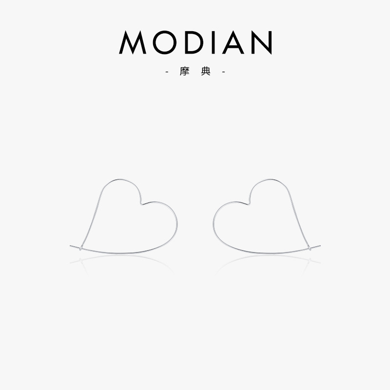 The S925 Sterling Silver Minimalist Heart Earrings