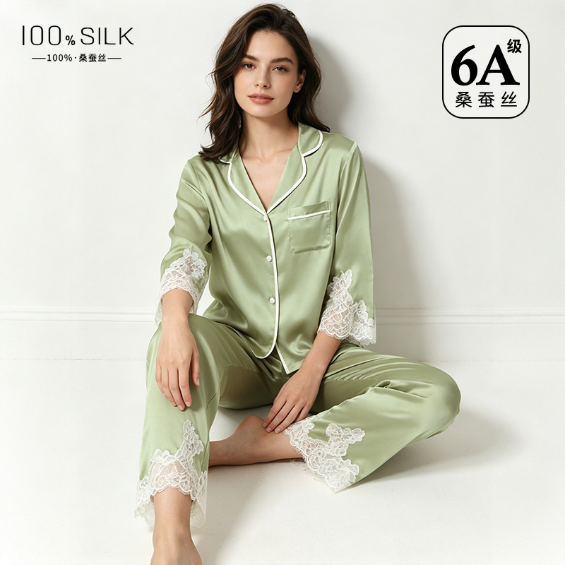 The 19 Momme 100% Mulberry Silk Pajama Set - Image 4