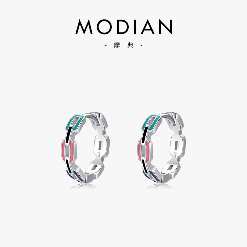 The Sterling Silver Geometric Chain Ear Cuff