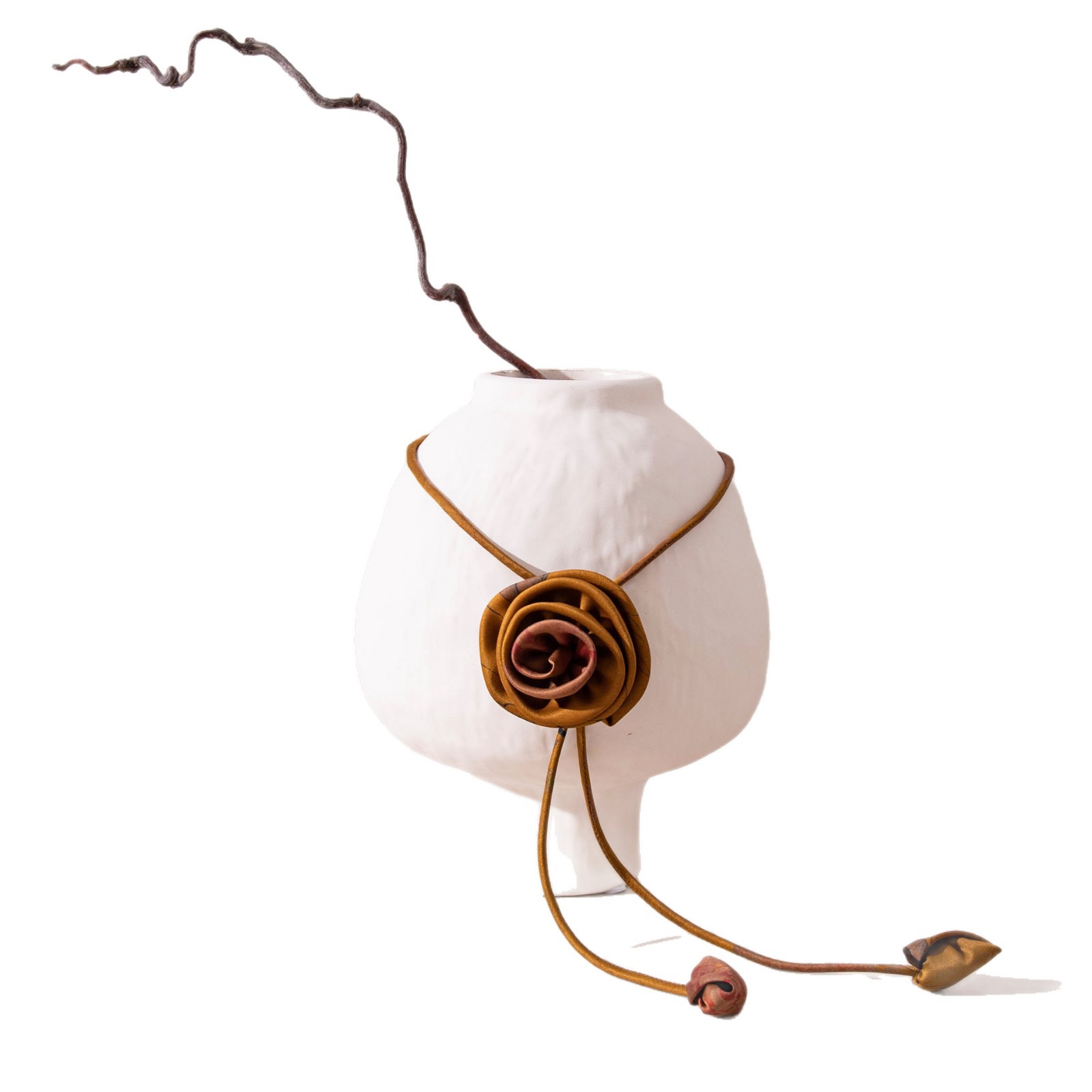The Xiangyunsha Silk Rose Pendant Necklace - Image 5