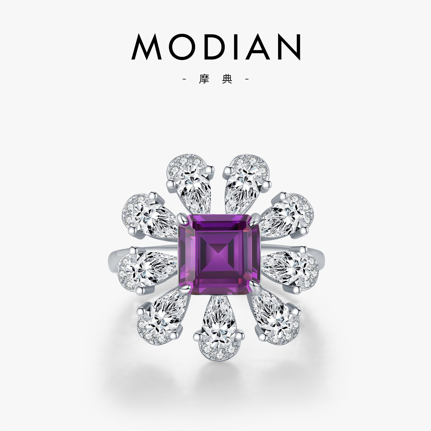 The S925 Sterling Silver Full Rhinestone Violet Simulated Diamond Ring