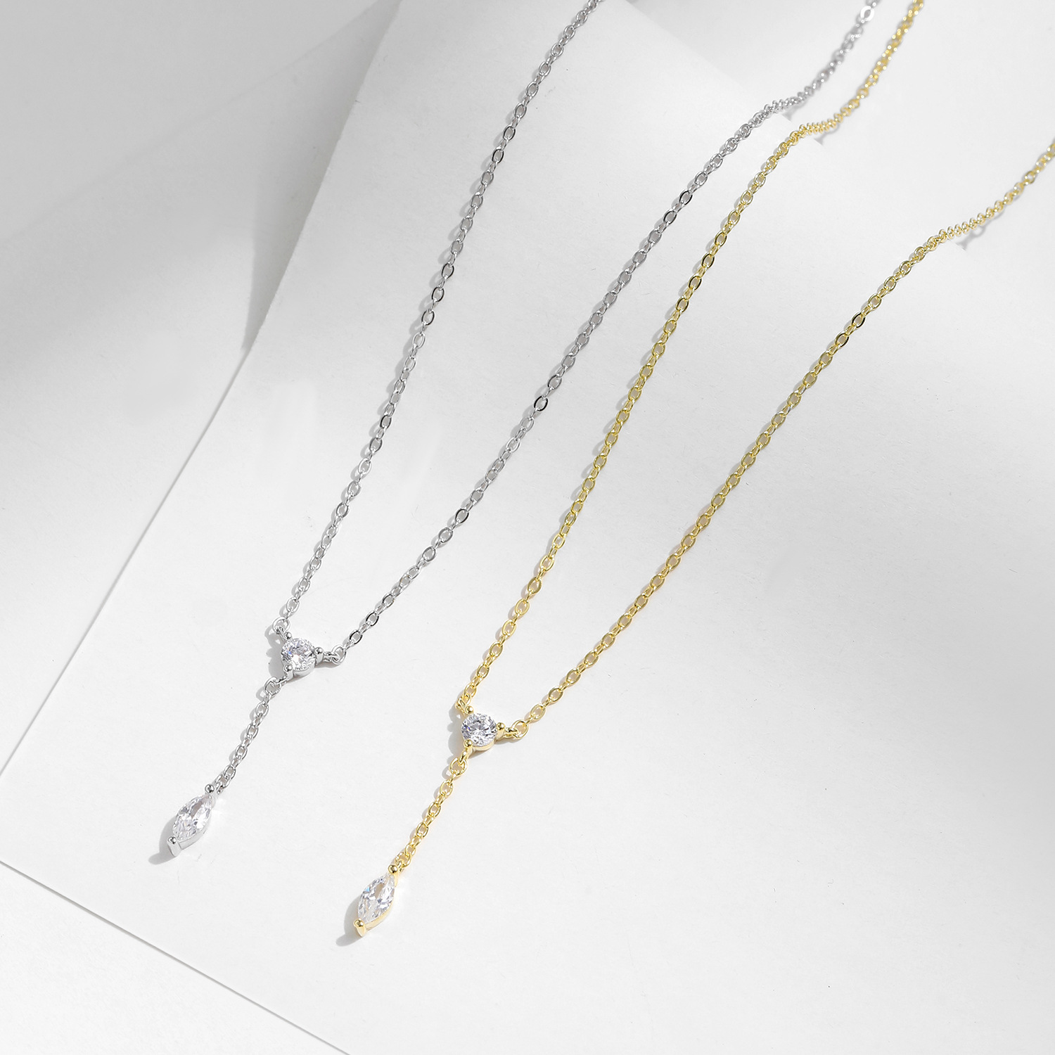 The S925 Silver Round Diamond Y-Chain Tassel Necklace - Image 4