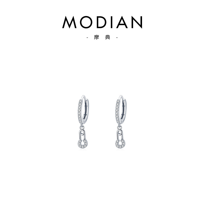 The S925 Sterling Silver Full Diamond Sparkling Ear Cuff - Image 5