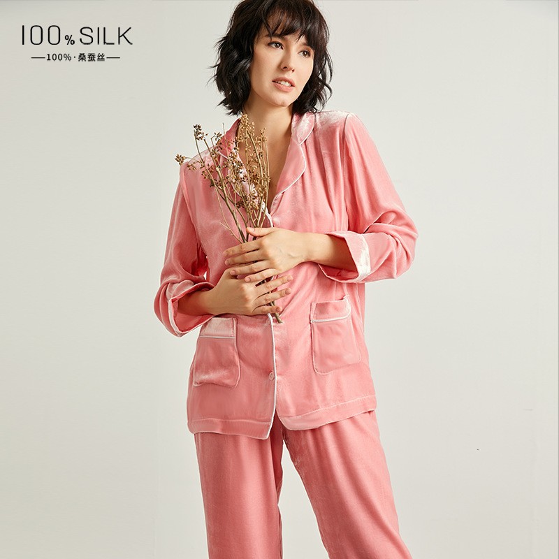 The 100% Mulberry Silk Velvet Pajama Set - Image 4