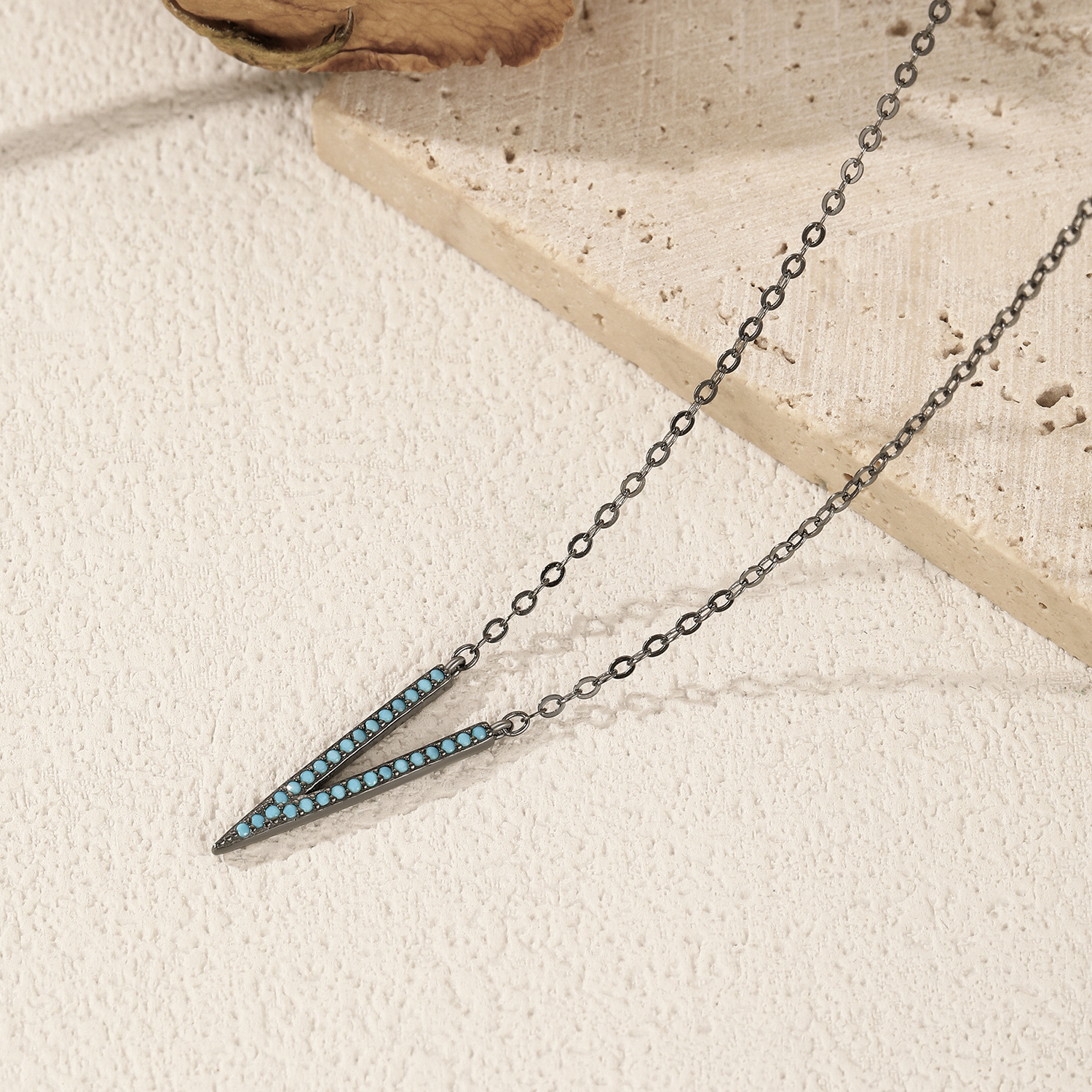 The S925 Sterling Silver V-Shaped Pendant Necklace - Image 4
