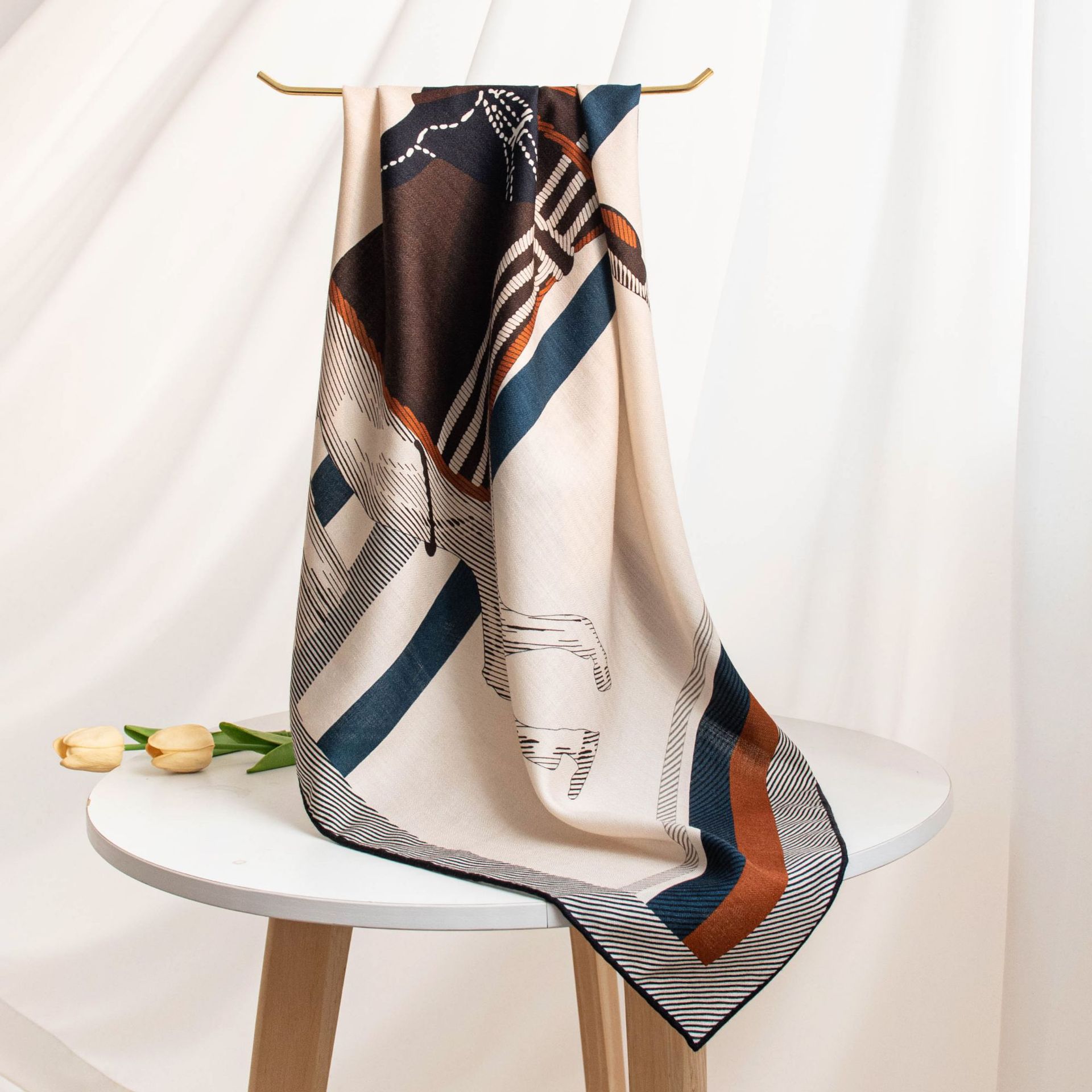 FHZ25-90213-2 Hand Rolled - Double Sided Horse White Stripe