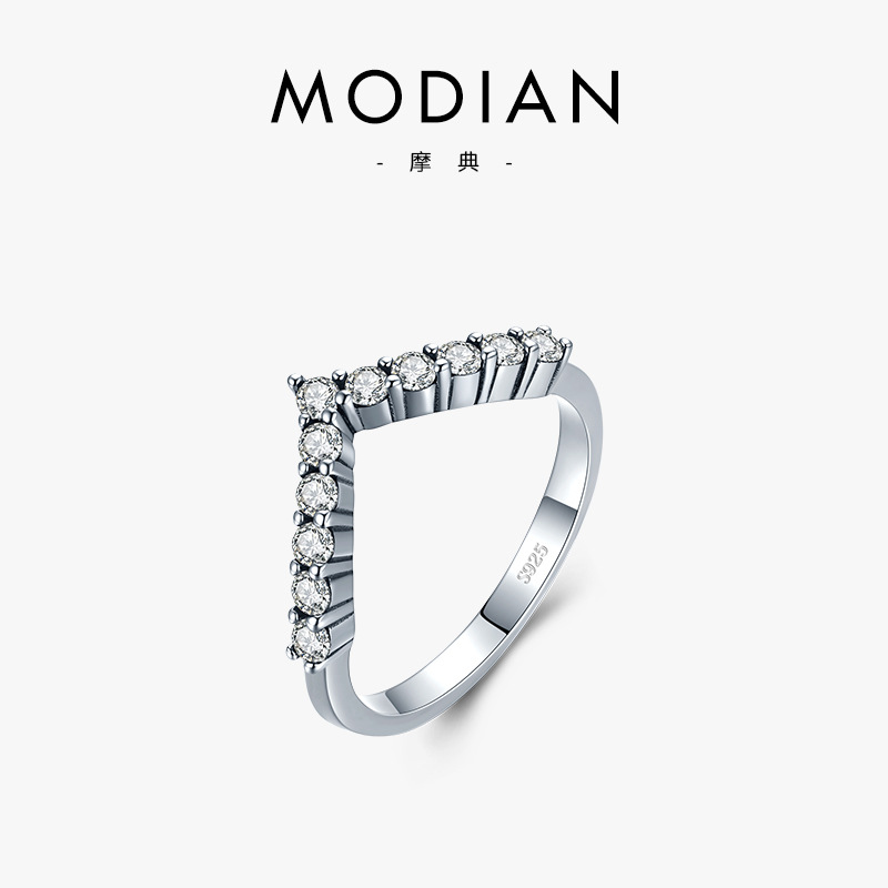 The S925 Sterling Silver Arrow V-Shape Ring