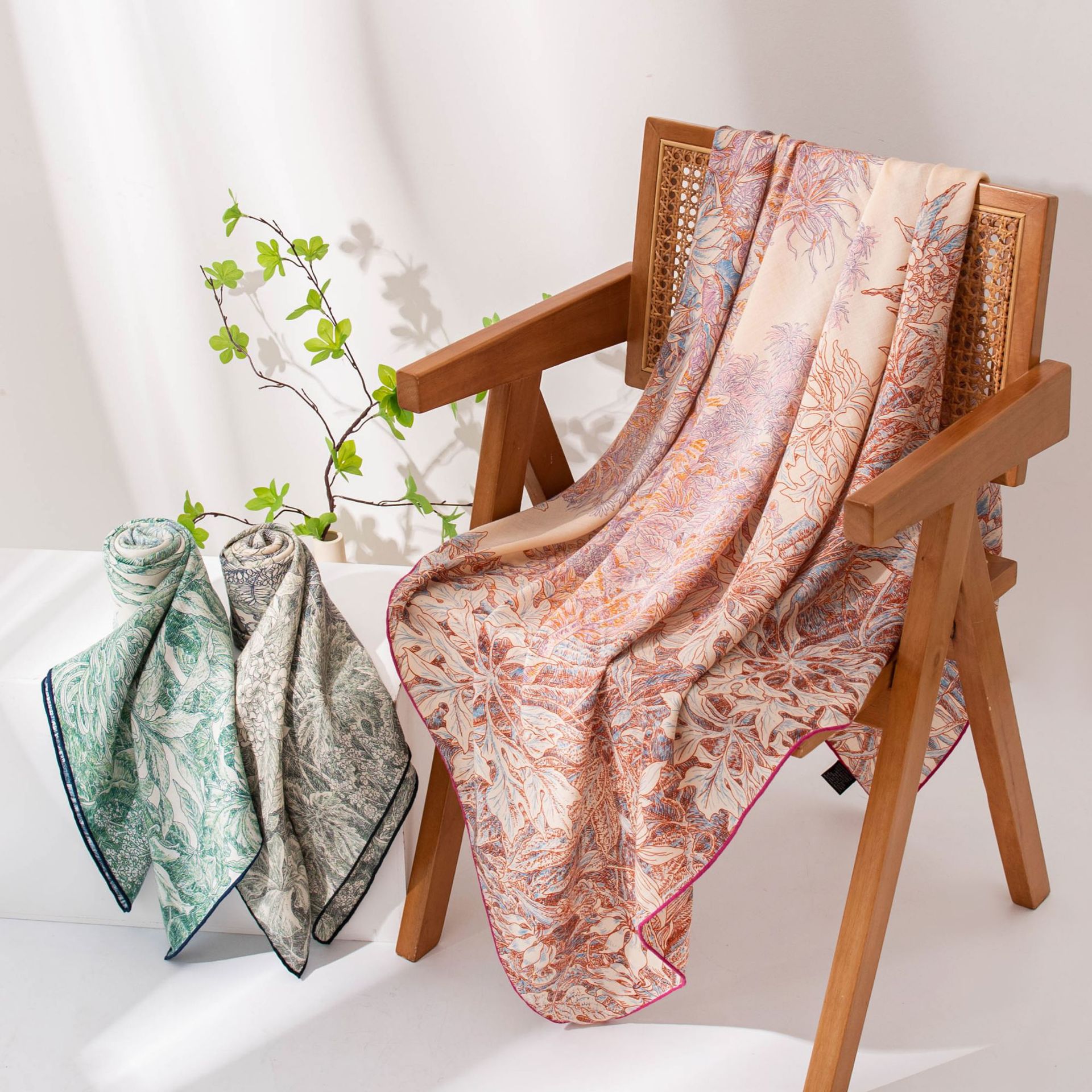 The Vintage Square Scarf with Floral Print