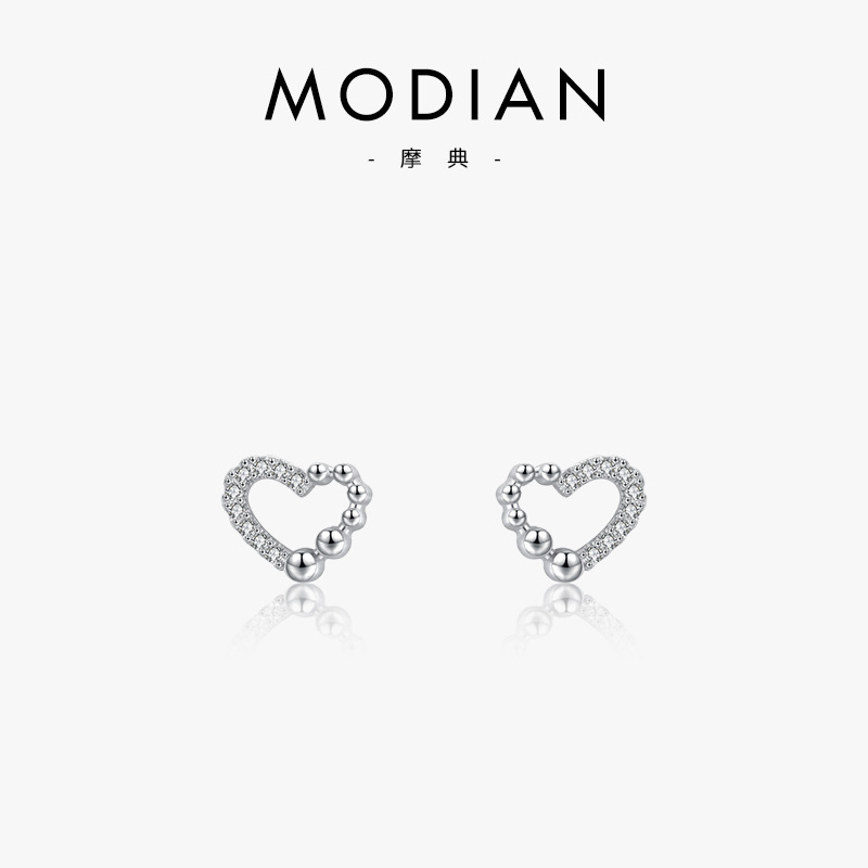 The S925 Sterling Silver Irregular Heart Earrings