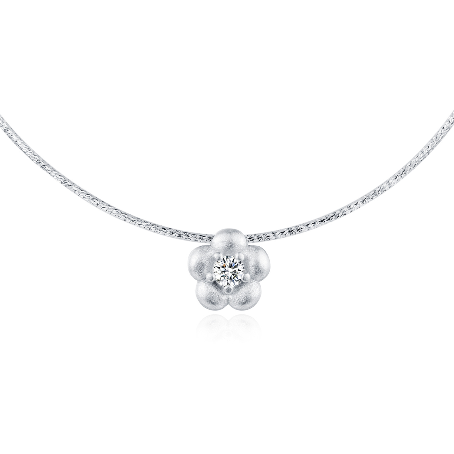 The S925 Silver Flower Collarbone Necklace - Image 5