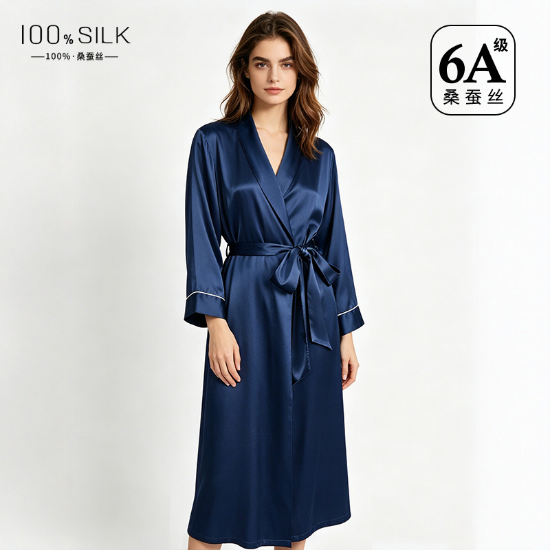The 100% Mulberry Silk Fitted Waist Robe