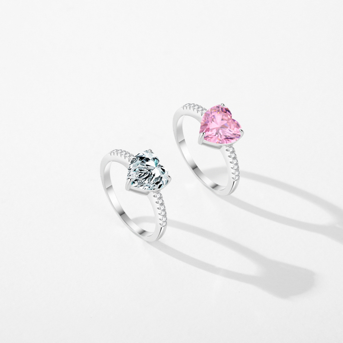 The S925 Sterling Silver 2 Carat Heart Ring - Image 3