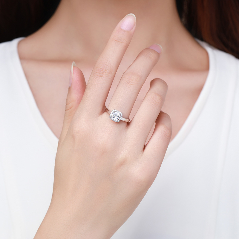 The S925 Sterling Silver Hand-Set Zircon Ring - Image 2