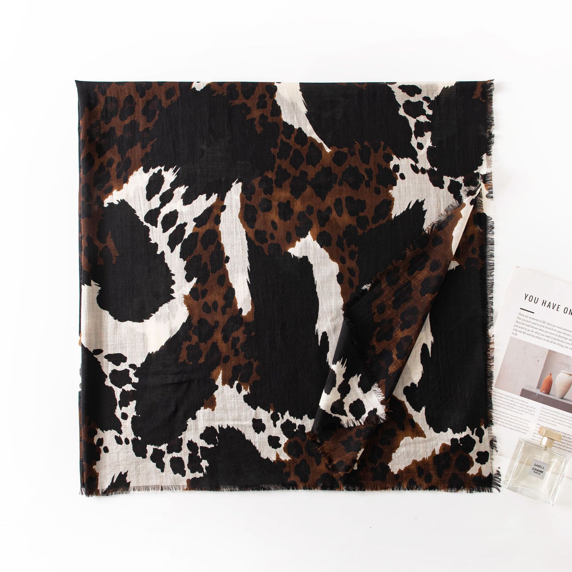 FHY25-7193-1 Black Brown Leopard Print