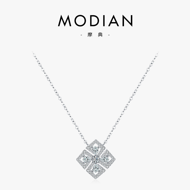The Sterling Silver Zircon Flower Necklace