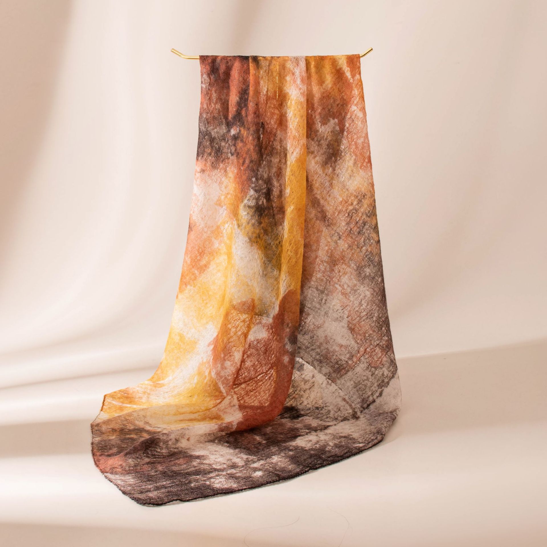 FHYR26-7276-8 Warm Sun Brown
