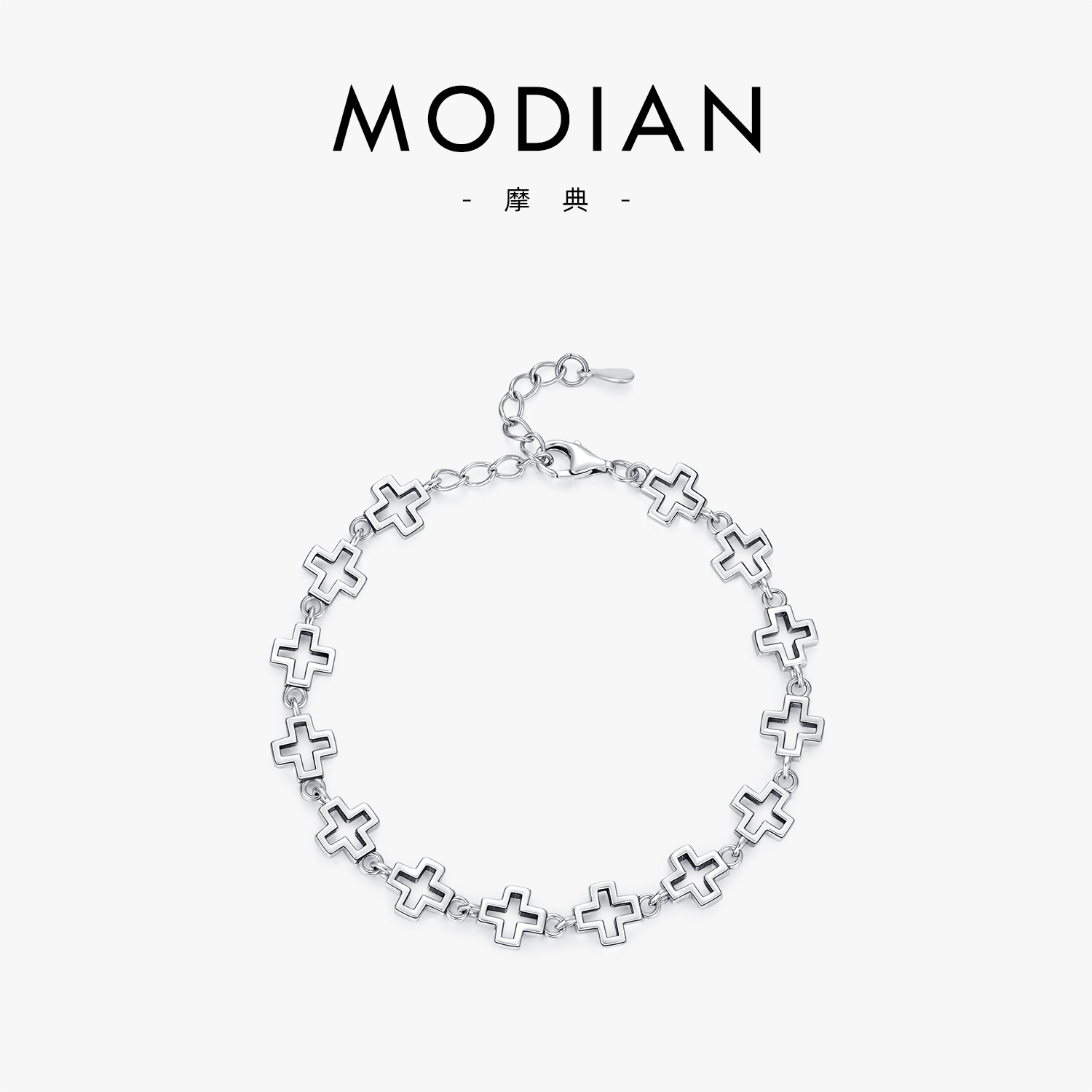 The S925 Silver Vintage Hollow Cross Bracelet