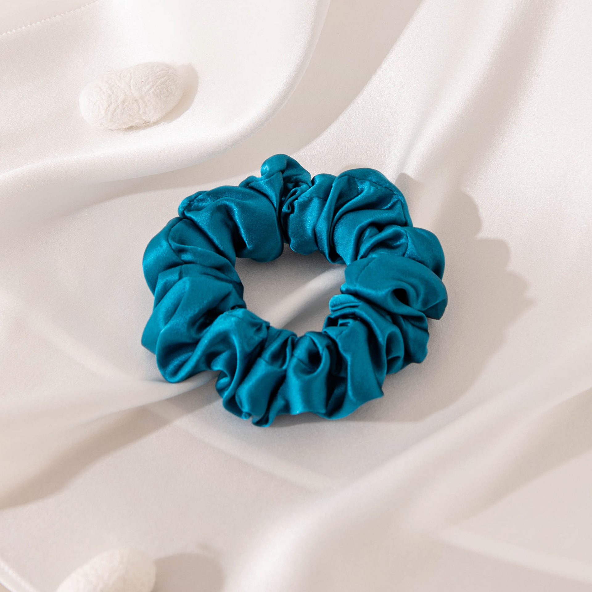 FHZ26-90352-8 Peacock Blue