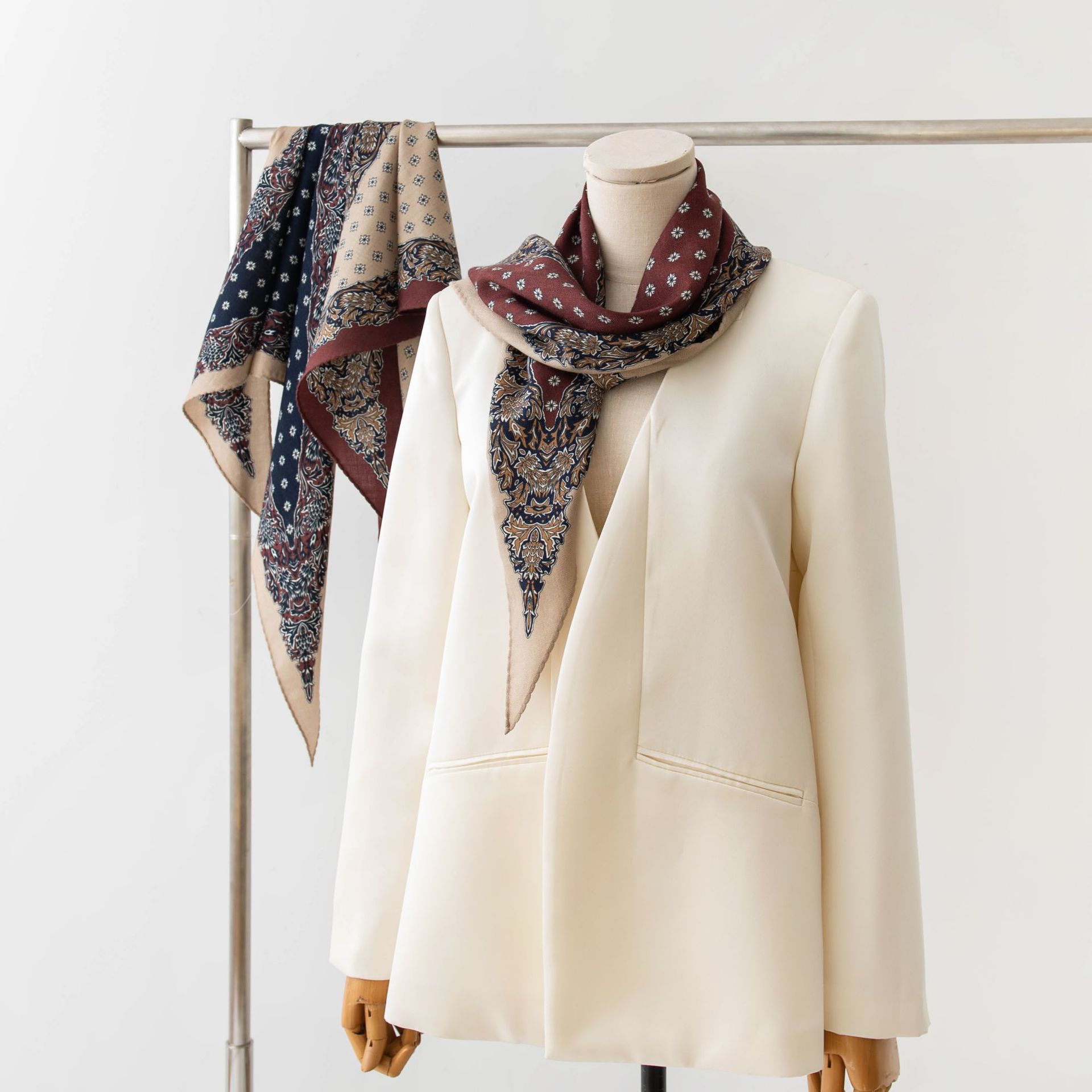 The Diamond Silk Wool Lace Neck Scarf - Image 4