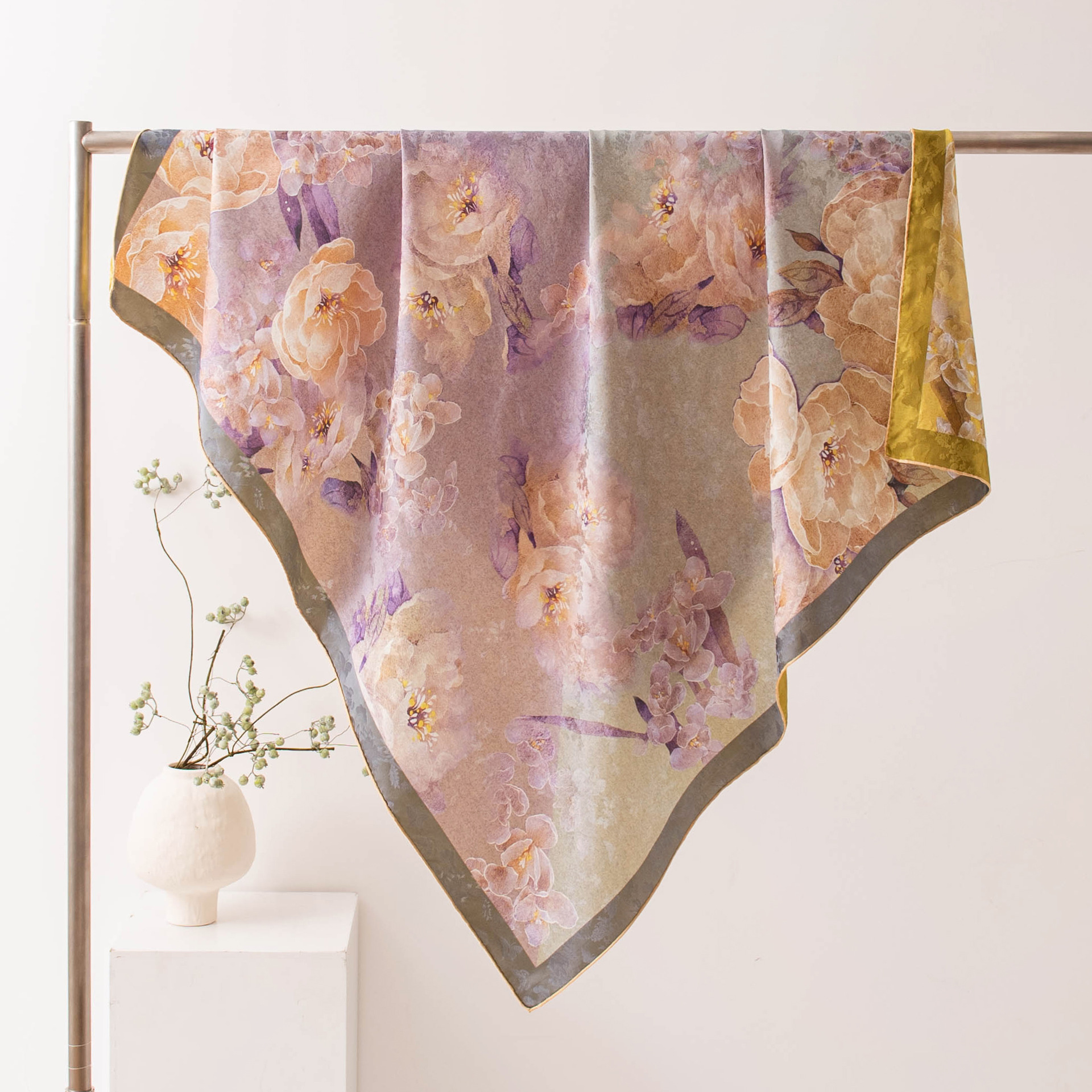 FHZ26-90368-1 Hand Rolled - Double-sided Magnolia