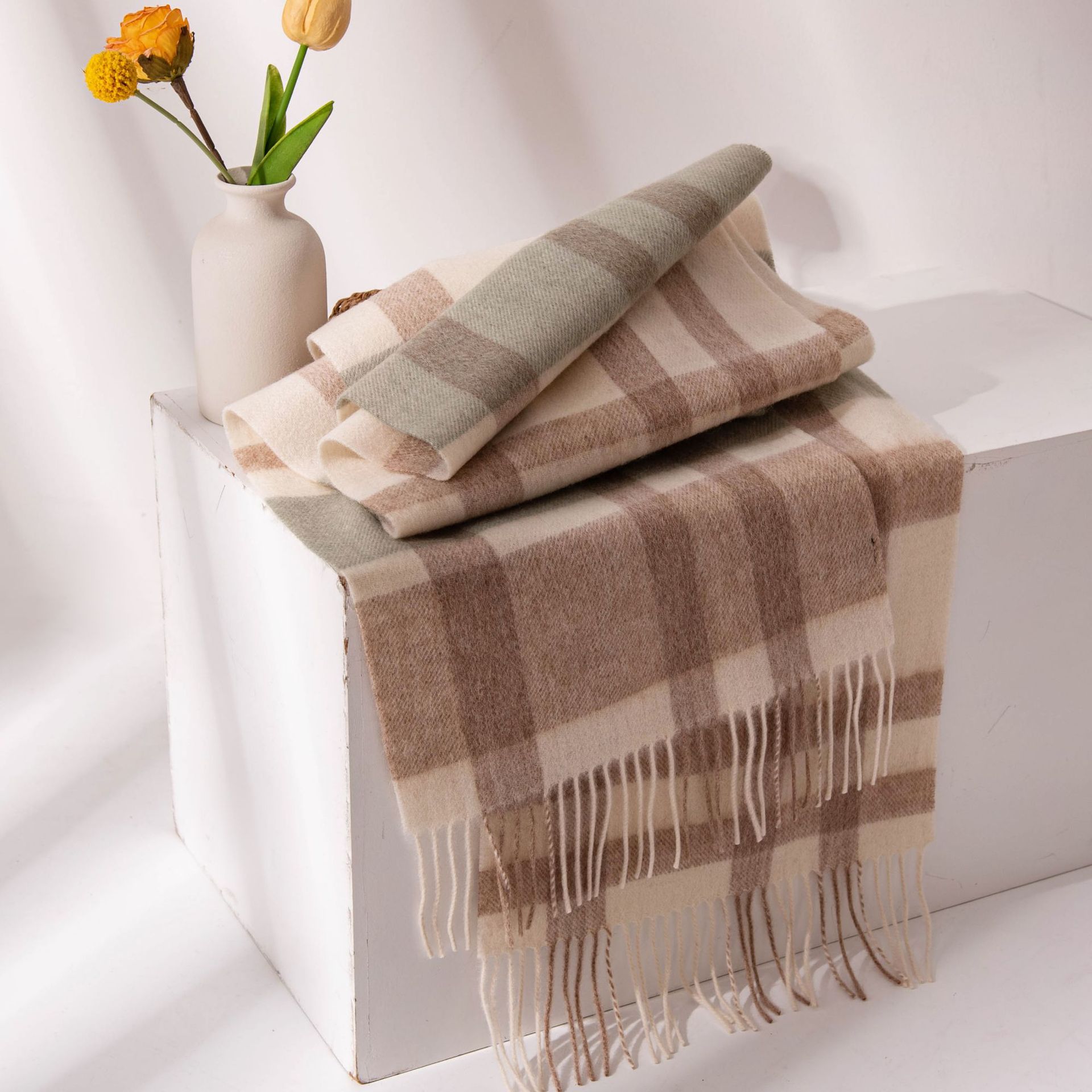 The 100% Wool Scarf - Image 4