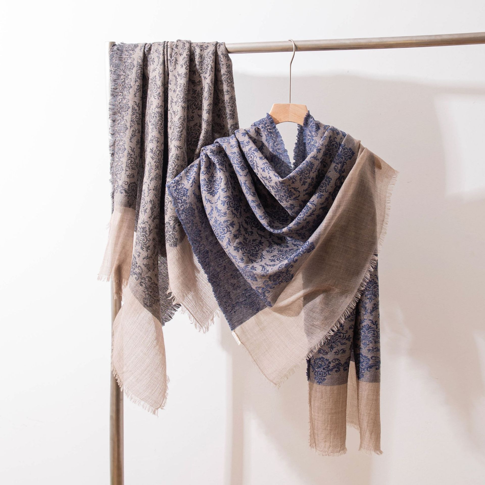 The Lightweight Jacquard Cashmere Shawl