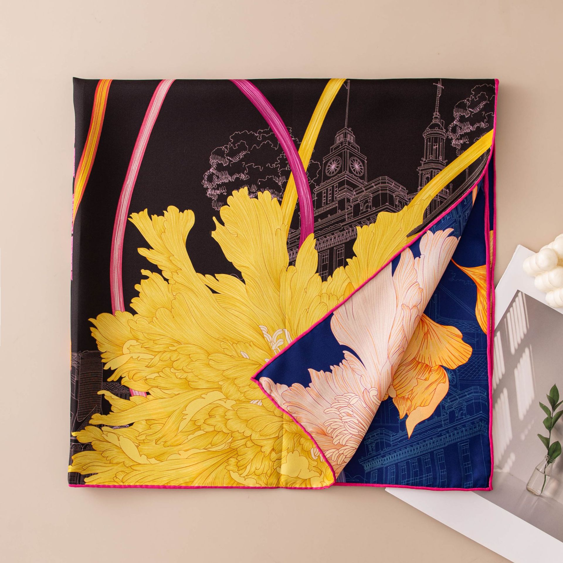 FHZ26-90616-5 Hand Roll - Peony in Full Bloom