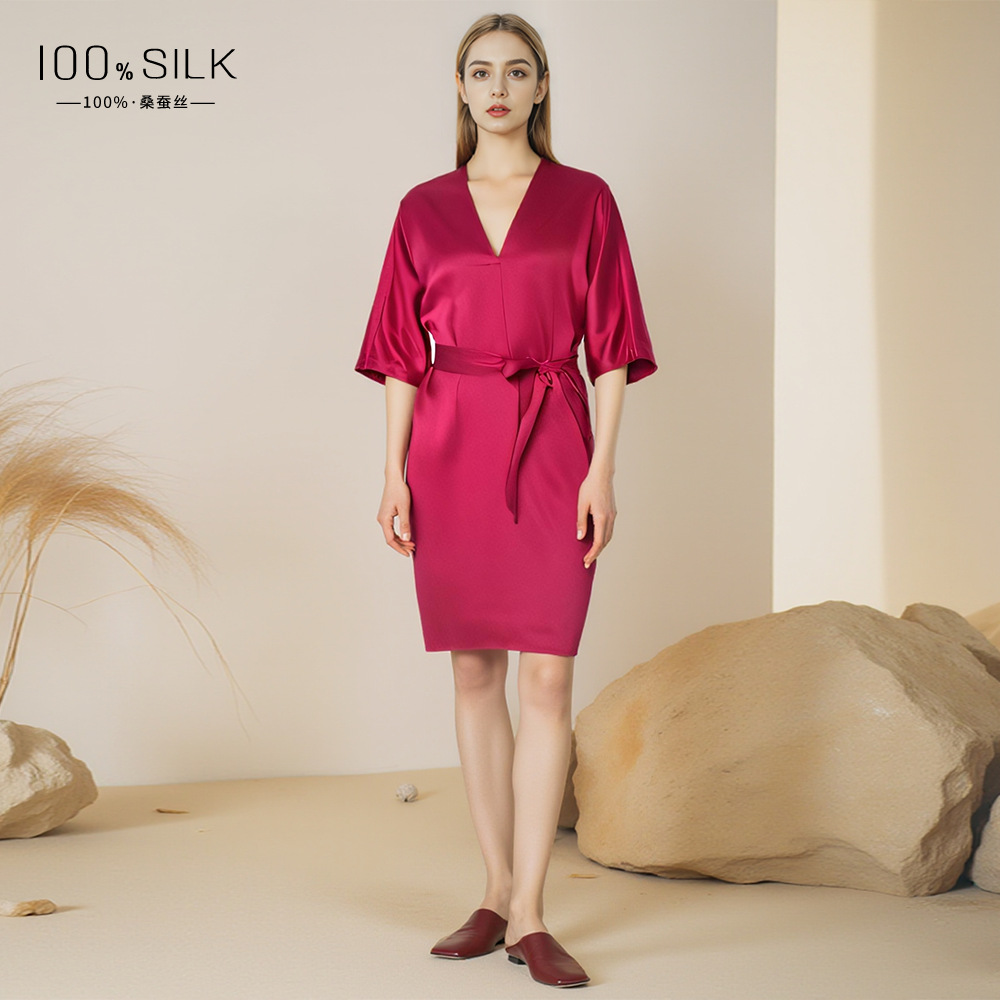 The 19 Momme 100% Mulberry Silk Nightgown - Image 4