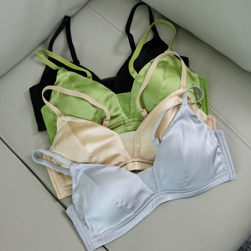 The Mulberry Silk Wire-Free Bra for Large Bust - Image 4