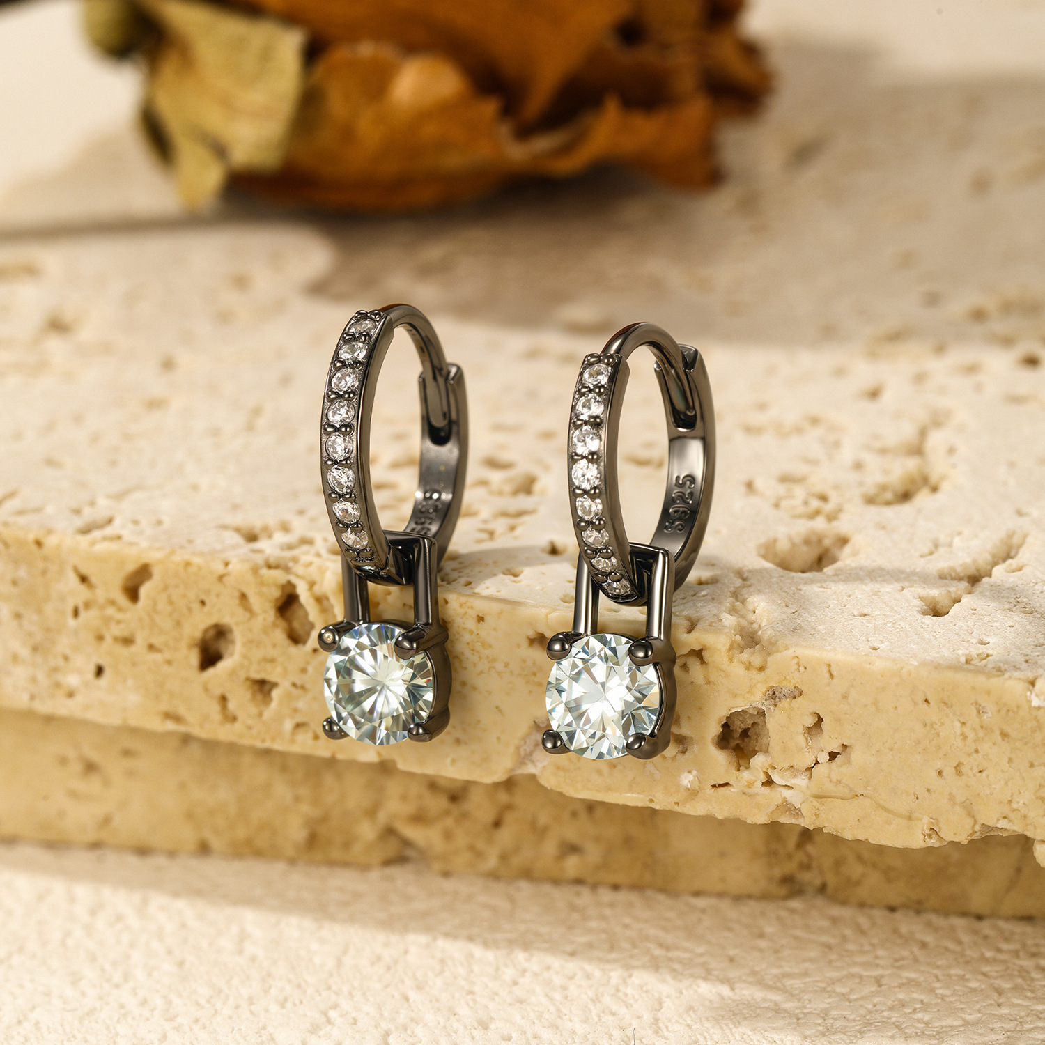 The 50-Point Moissanite S925 Silver Ear Cuff - Image 4