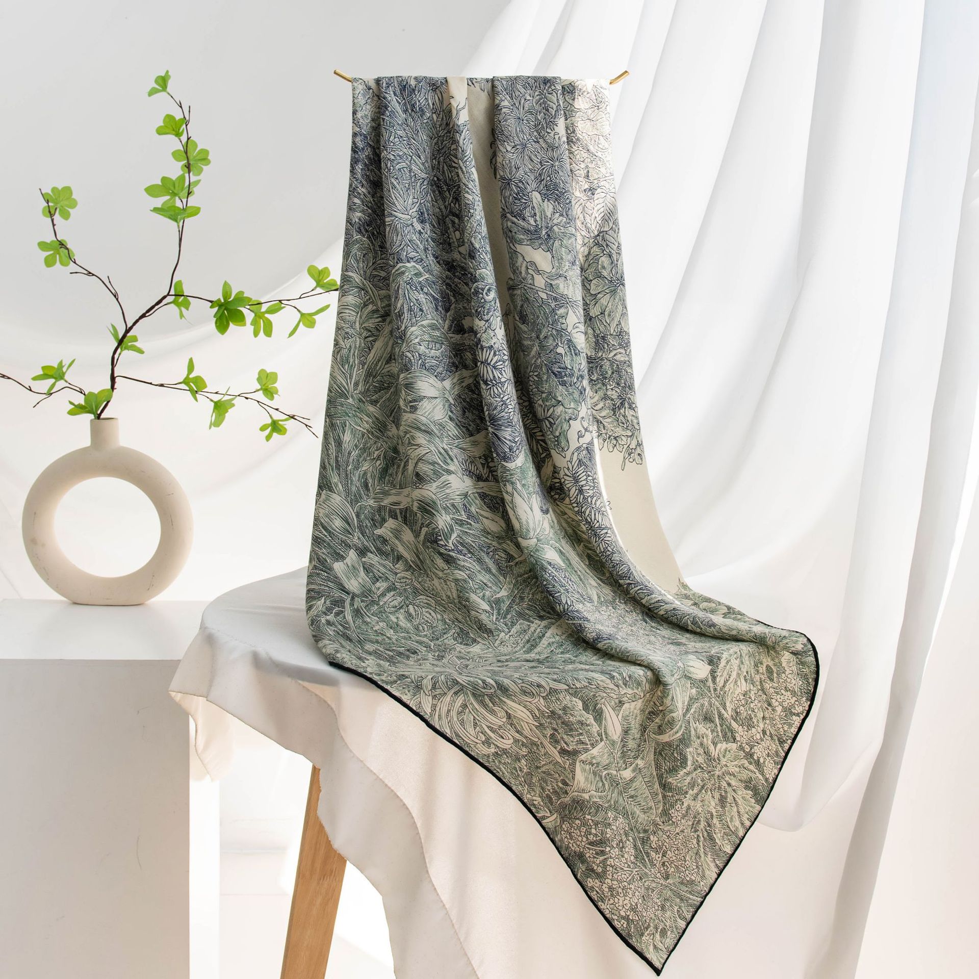 FHZ25-90013-3 Hand Rolled - Double-sided Towel Green Floral