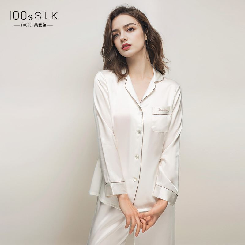 The 100% Mulberry Silk Long Sleeve Pajama Set - Image 2