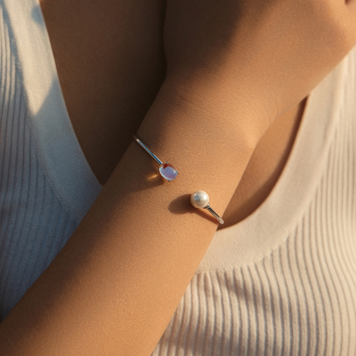 The S925 Sterling Silver Swarovski Crystal Pearl Open Bangle - Image 2