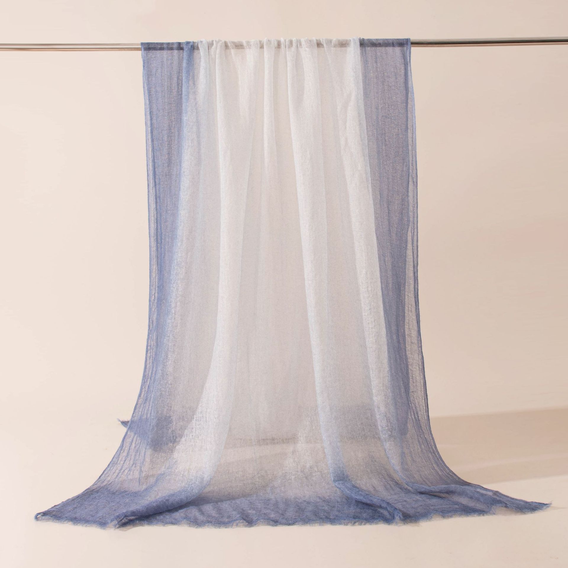-4 Misty Blue Milk Gray
