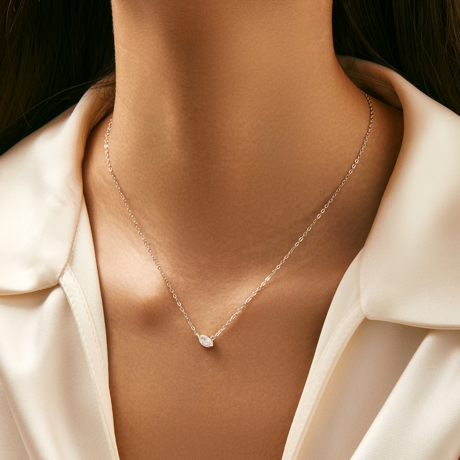 The S925 Sterling Silver Simple Pendant Necklace - Image 2