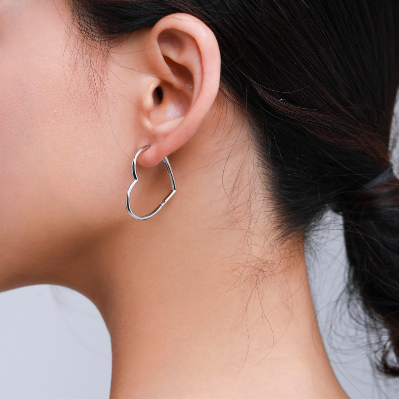 The S925 Sterling Silver Heart Hoop Earrings - Image 2