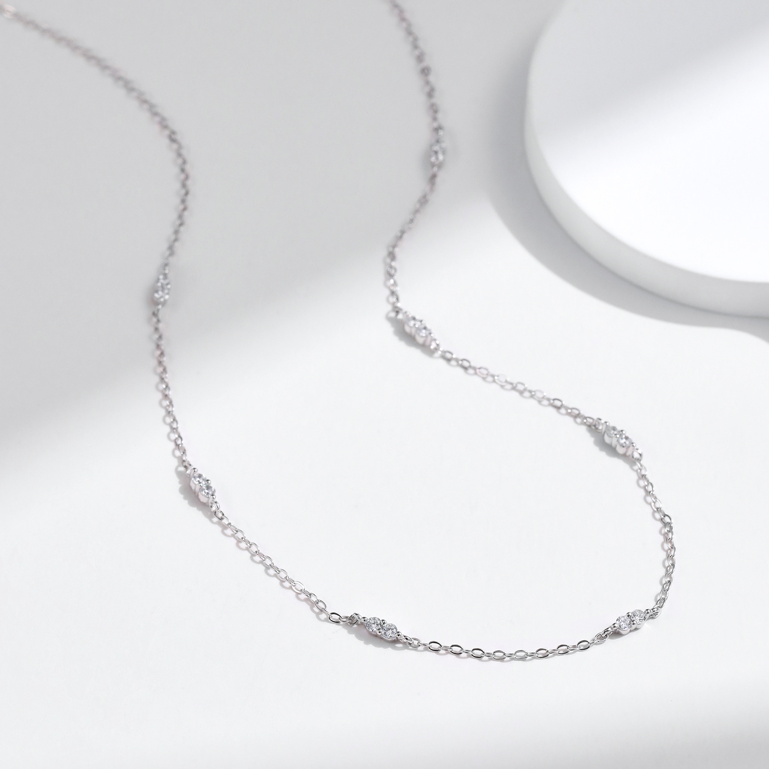 The S925 Sterling Silver Rhinestone Choker Necklace - Image 4